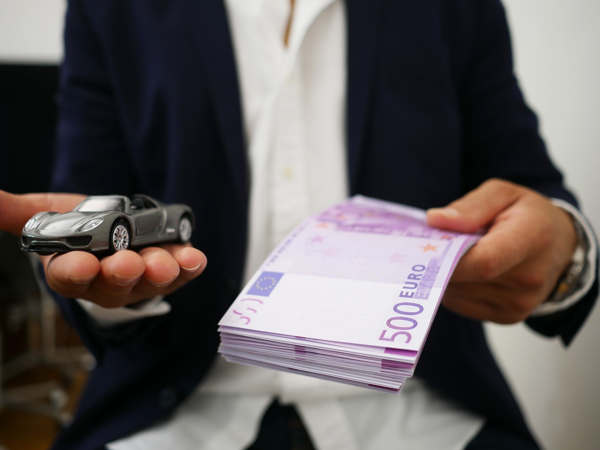How to Get Your Car Title Financed Without a Clear Title - Vimarsana News