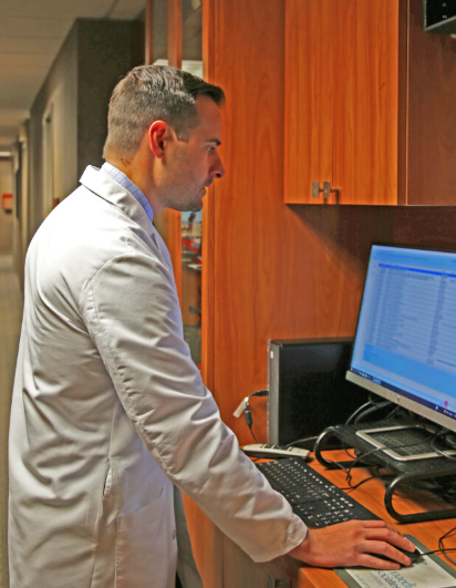 Dr. Brian Capogna Offers Valuable Insights For People To Avoid Hip Pain - Vimarsana News
